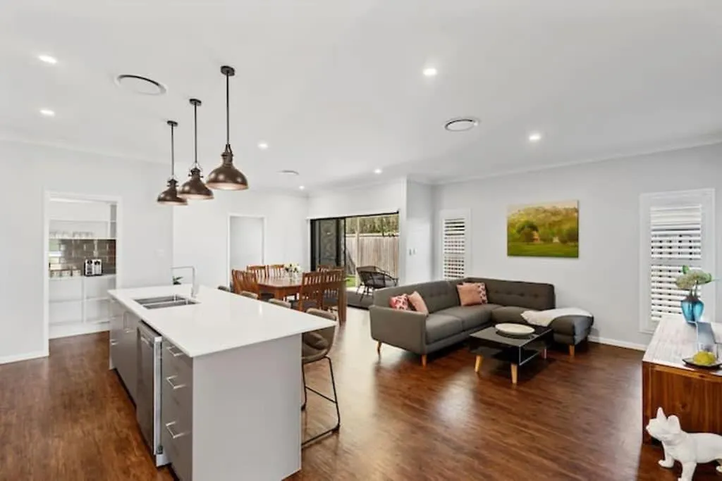 Private Mudjimba Beach Abode 0*,  Australien