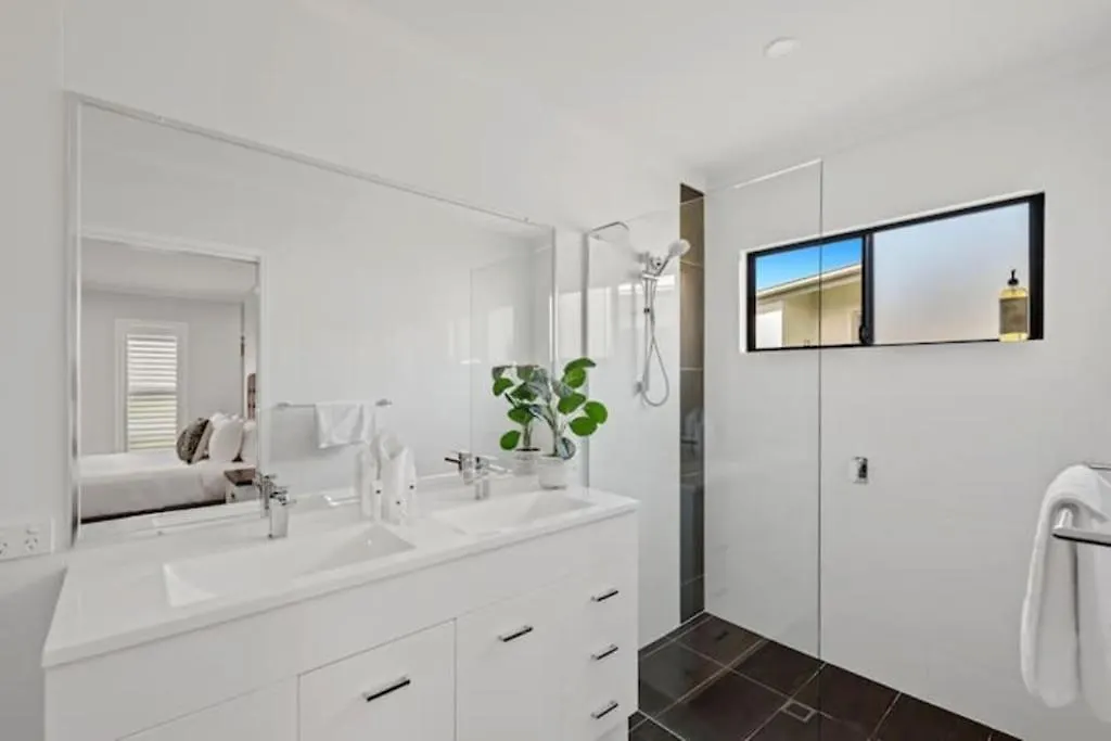 Private Mudjimba Beach Abode Australien